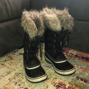 Sorel Joan of Arctic boots
